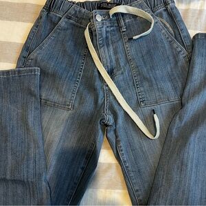 Judy Blue light denim joggers